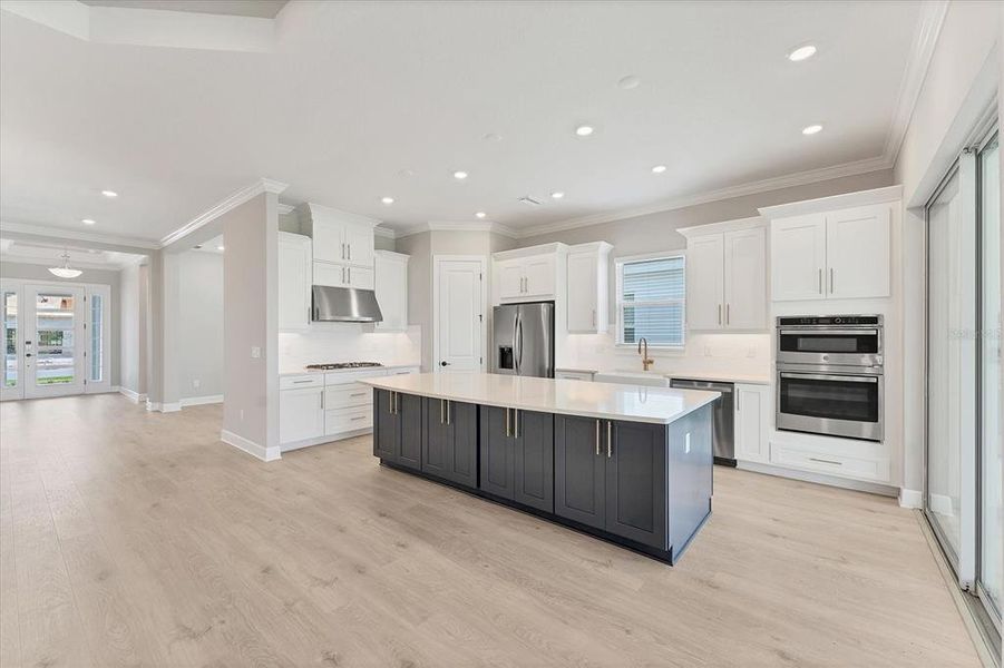 Furnished interior view inside a new home in , Bradenton (Image 10).