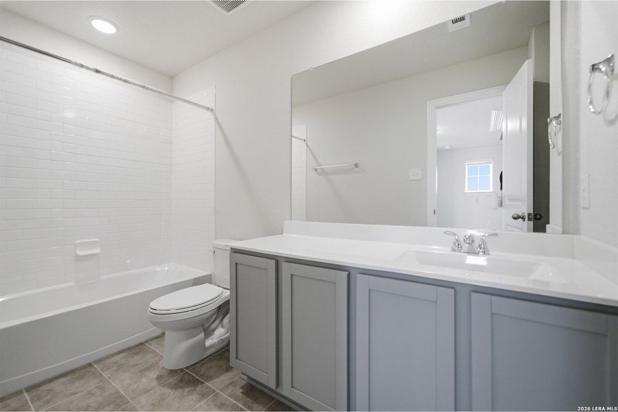 Furnished interior view inside a new home in Cloud Country, New Braunfels (Image 5). Furnished interior view inside a new home in Cloud Country, New Braunfels (Image 5).