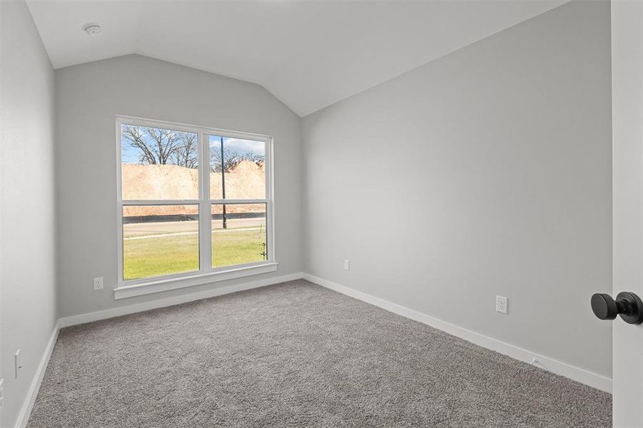 Spacious, unfurnished interior of a new home in , Lindale (Image 25).