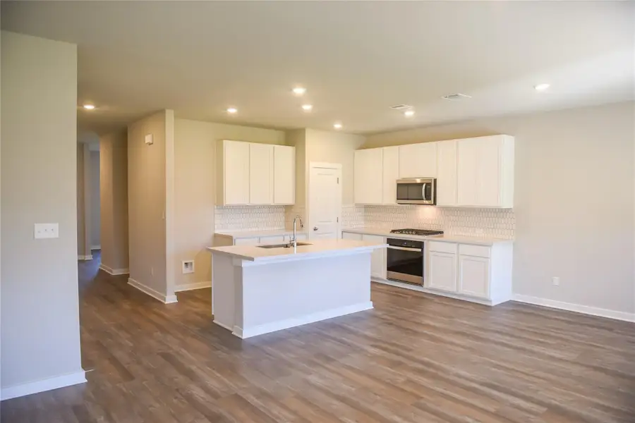 Light & Bright Kitchen