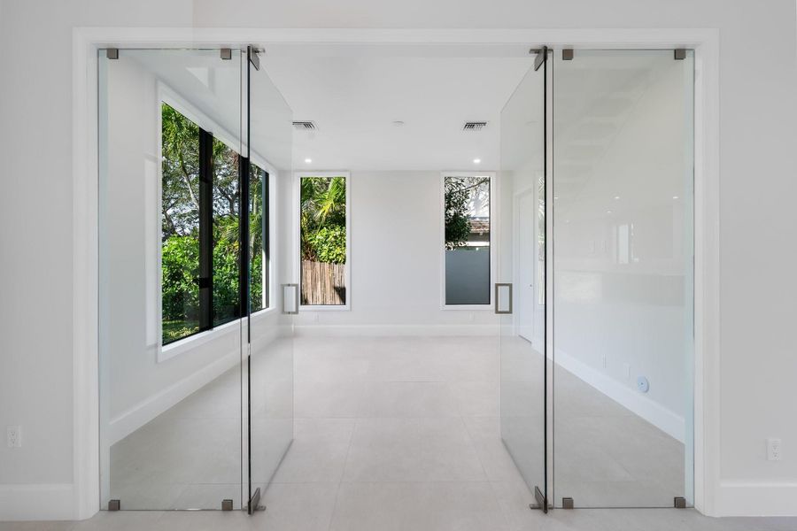 Image 38 of a home in .