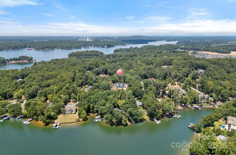 Water views of Lake Wylie.