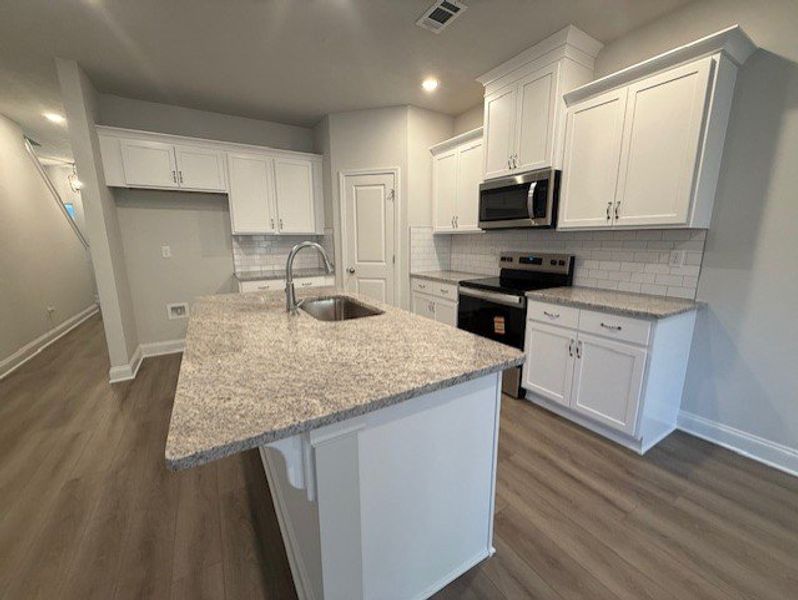 Furnished interior view inside a new home in Caroleton Townhomes, Grovetown (Image 10).