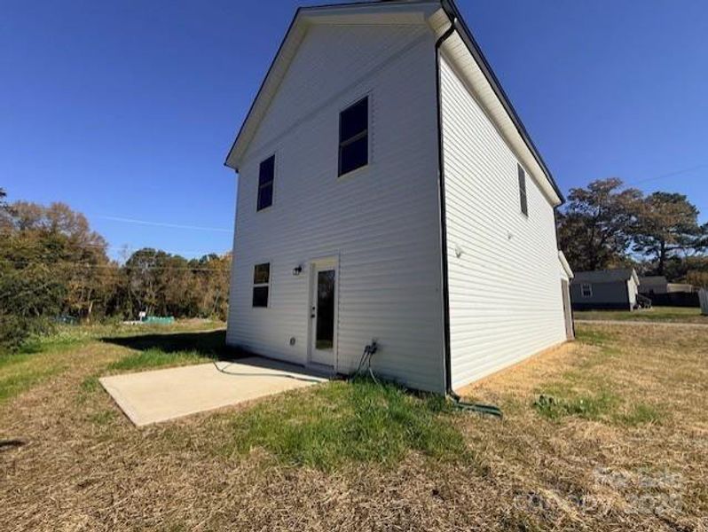 Exterior details and patio area of a home in , Gastonia (Image 31).