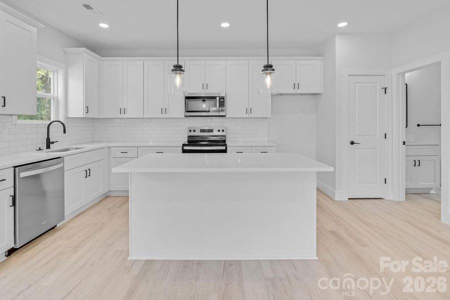 Furnished interior view inside a new home in , Gastonia (Image 5).
