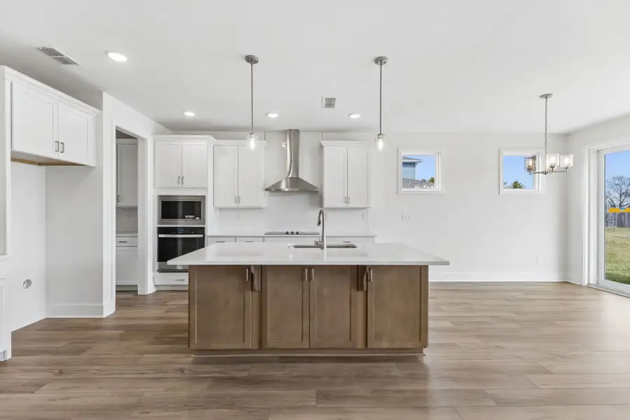 Furnished interior view inside a new home in Glenview Farms, Murfreesboro (Image 8).