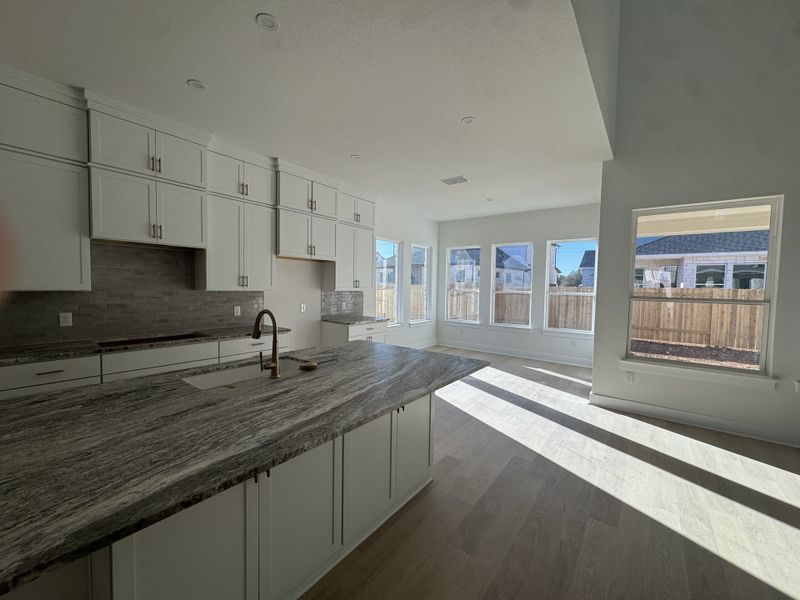 Image 15 of a home in Persimmon.