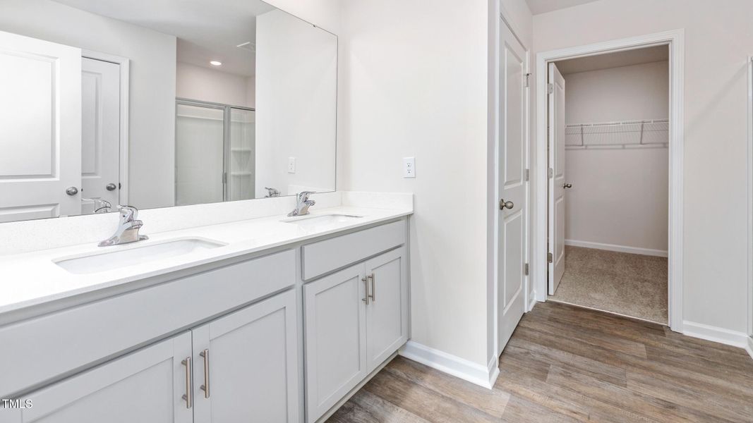 918 Hickory Point Drive-21