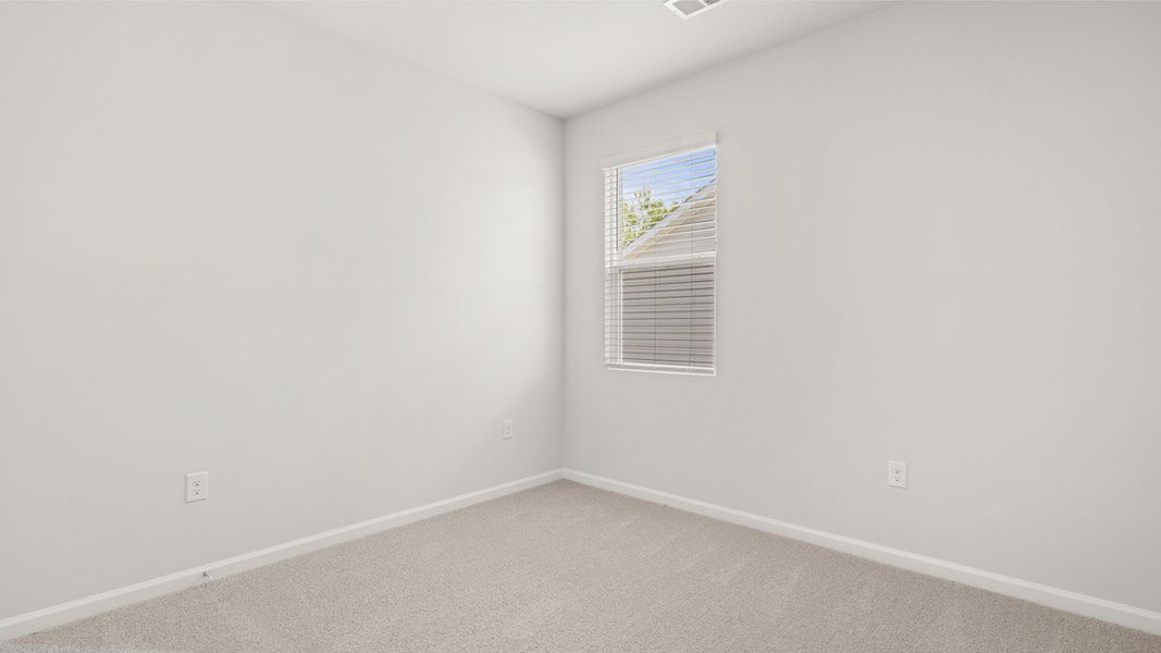 Spacious, unfurnished interior of a new home in Highland Hills, Graniteville (Image 24).