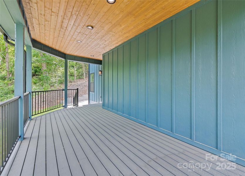 Spacious, unfurnished interior of a new home in , Arden (Image 20).