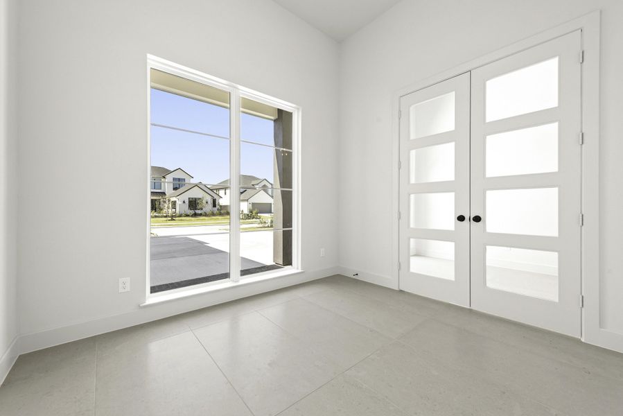 Representative unfurnished interior of a home built from the The Oakville by Westin Homes in ARTAVIA®, Conroe (Image 31). Representative unfurnished interior of a home built from the The Oakville by Westin Homes in ARTAVIA®, Conroe (Image 31).