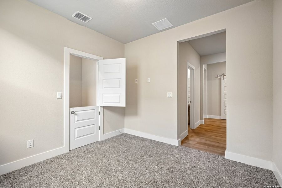 Spacious, unfurnished interior of a new home in Skybrooke, Live Oak (Image 20). Spacious, unfurnished interior of a new home in Skybrooke, Live Oak (Image 20).
