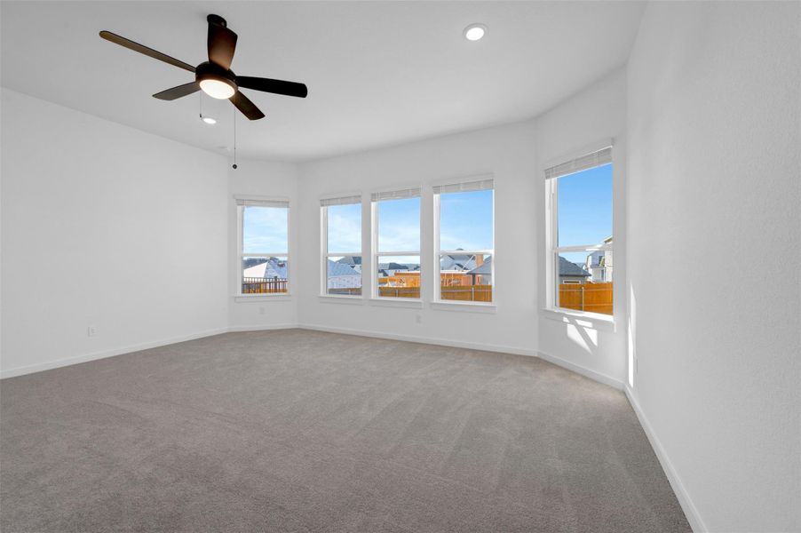 Spacious, unfurnished interior of a new home in Heritage, Dripping Springs (Image 26).