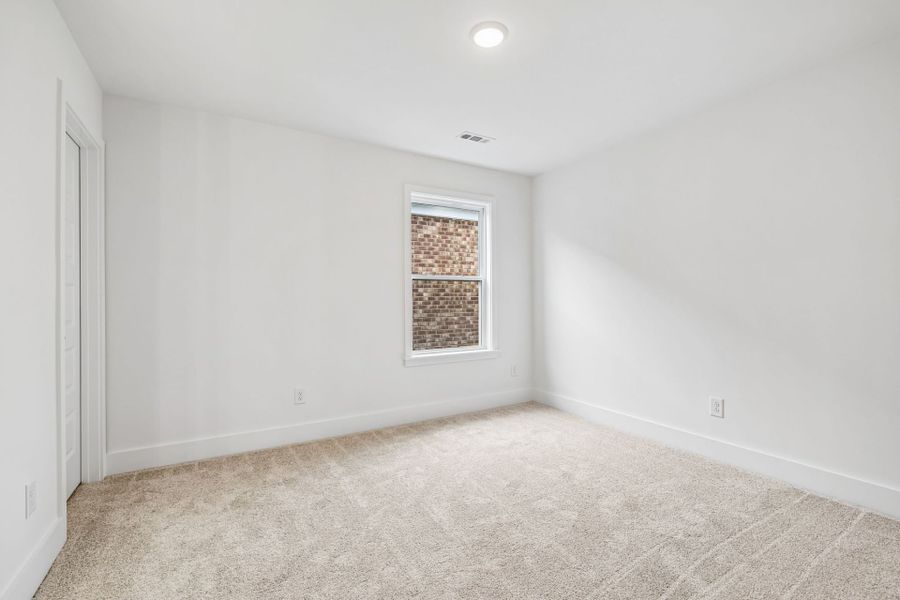 Spacious, unfurnished interior of a new home in Devonshire, Mount Juliet (Image 36).