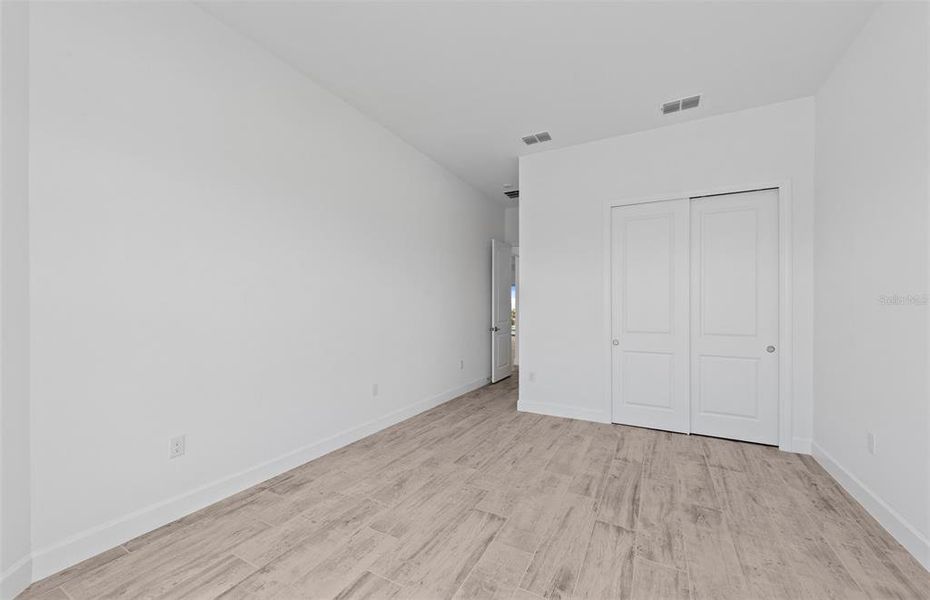 Spacious, unfurnished interior of a new home in BeachWalk by Manasota Key, Englewood (Image 17). Spacious, unfurnished interior of a new home in BeachWalk by Manasota Key, Englewood (Image 17).