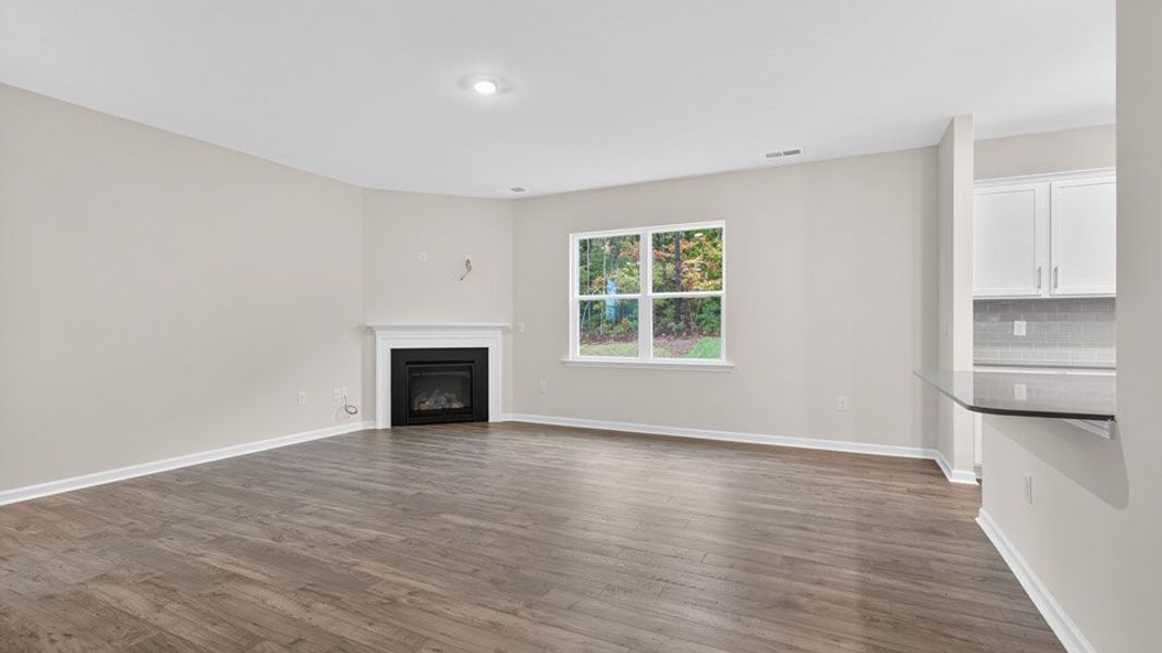 Spacious, unfurnished interior of a new home in Galvins Ridge, Sanford (Image 16).