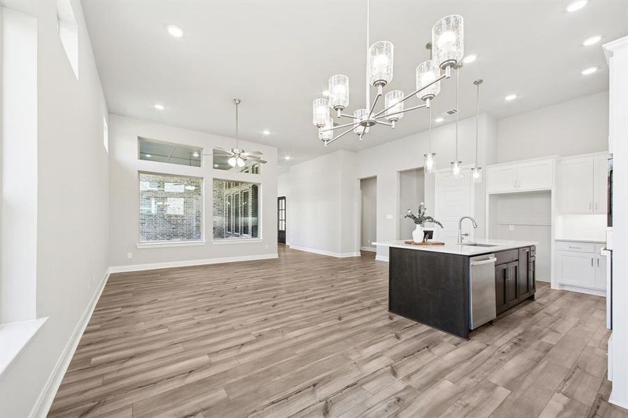 Image 28 of a home in Elements at Viridian - Garden Series. Image 28 of a home in Elements at Viridian - Garden Series.