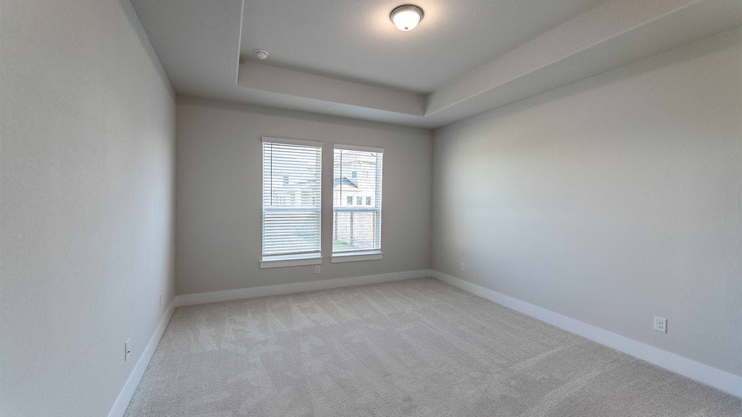 Spacious, unfurnished interior of a new home in Santa Rita Ranch, Liberty Hill (Image 21).