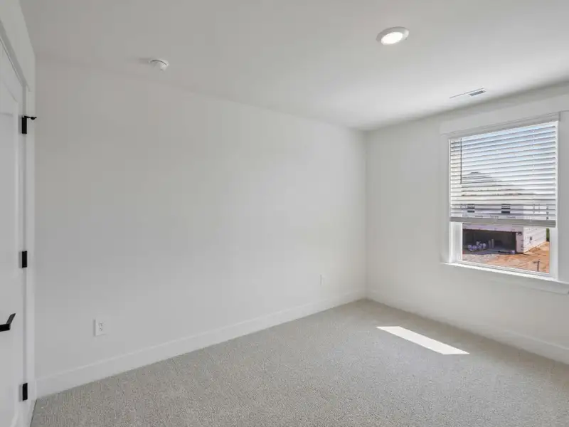 Spacious, unfurnished interior of a new home in Watkins Glen, Raleigh (Image 23). Spacious, unfurnished interior of a new home in Watkins Glen, Raleigh (Image 23).