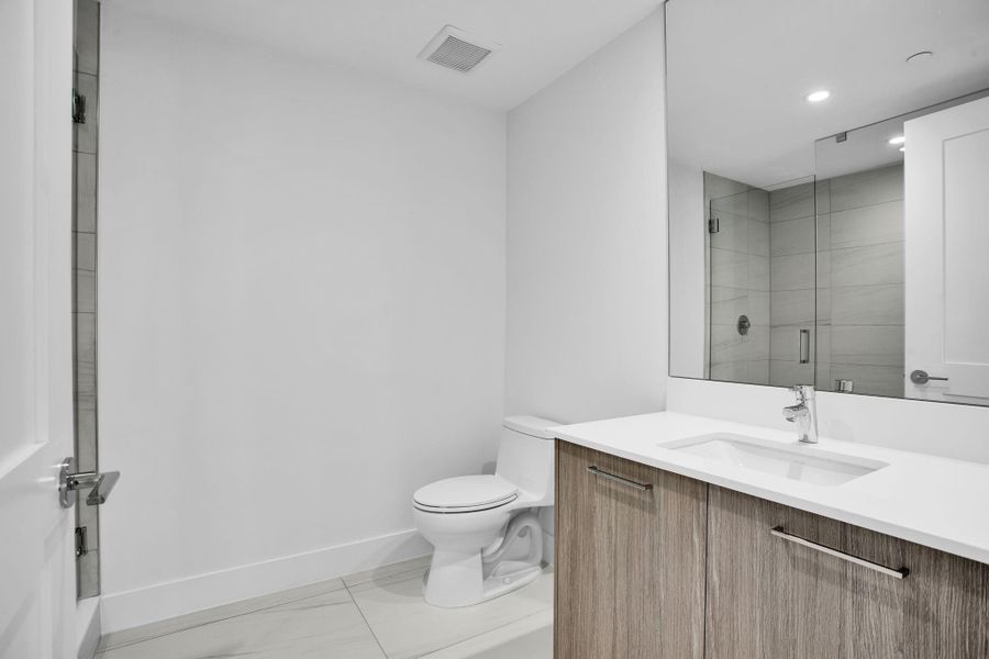 Den with Full Bath Den with Full Bath