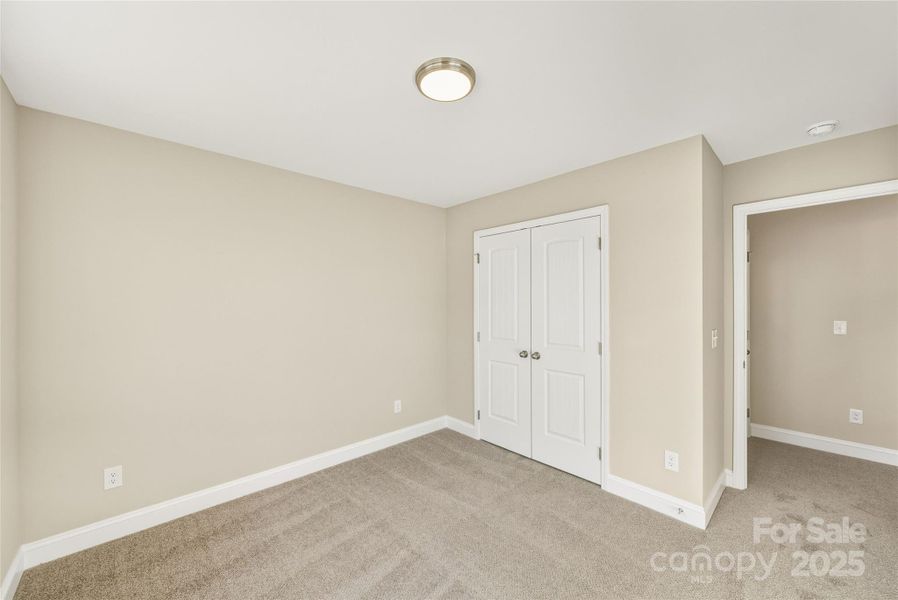 Spacious, unfurnished interior of a new home in , Chesterfield (Image 24).