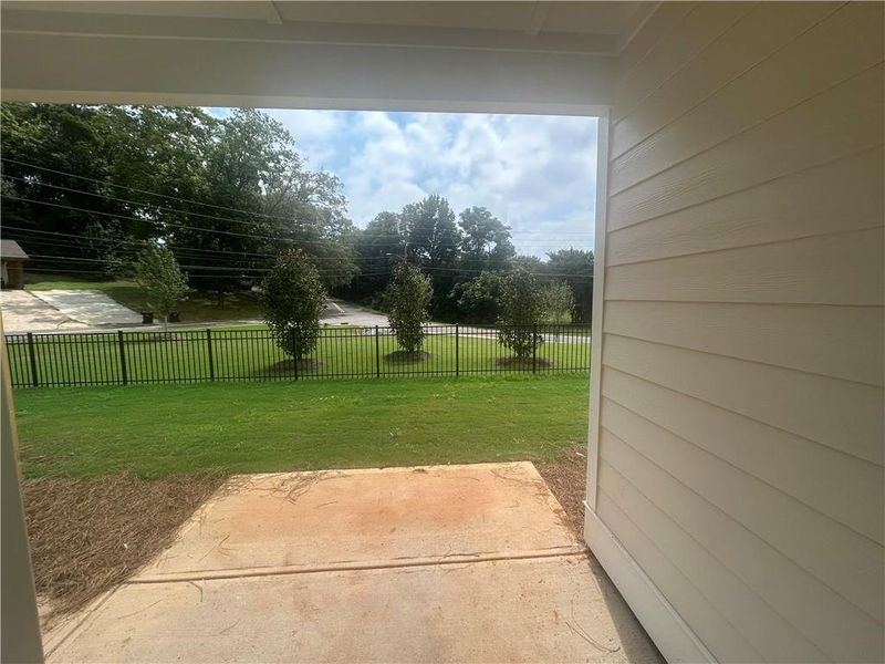 Exterior details and patio area of a home in Harmony Walk, Cartersville (Image 3).