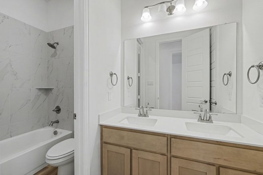 Representative furnished interior of a home built from the The Pear by Sumeer Homes in Stone Henge II, Sanger (Image 9). Representative furnished interior of a home built from the The Pear by Sumeer Homes in Stone Henge II, Sanger (Image 9).