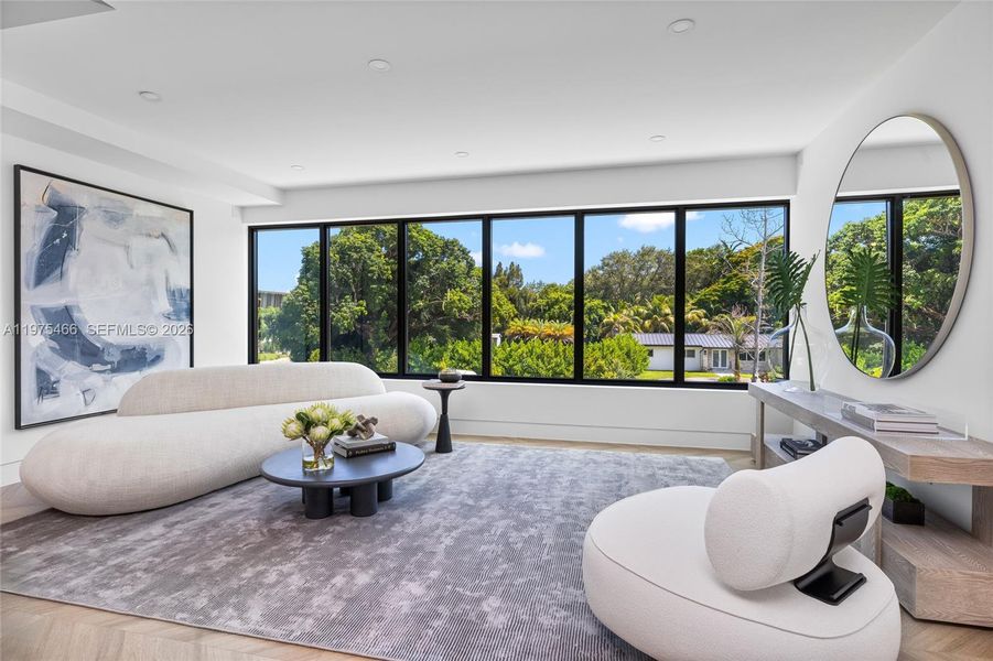 Furnished interior view inside a new home in , Pinecrest (Image 46).