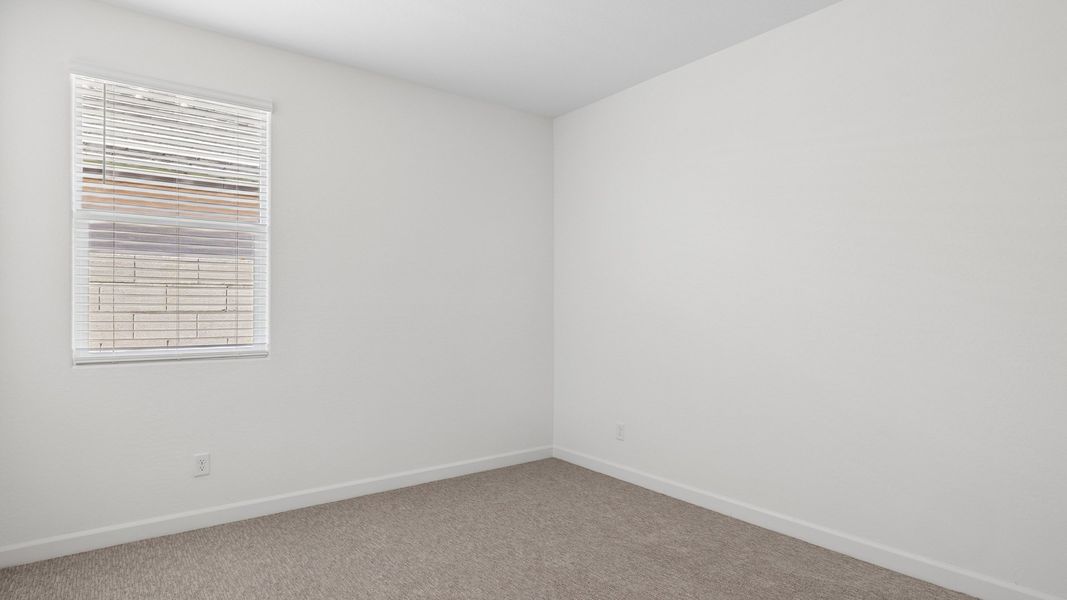 Spacious, unfurnished interior of a new home in Radiance at Superstition Vistas, Apache Junction (Image 35).