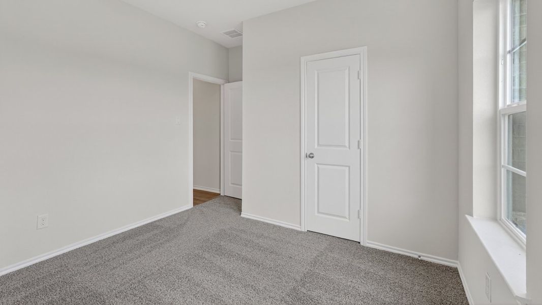 Spacious, unfurnished interior of a new home in Stonewyck Farms, Ennis (Image 13). Spacious, unfurnished interior of a new home in Stonewyck Farms, Ennis (Image 13).