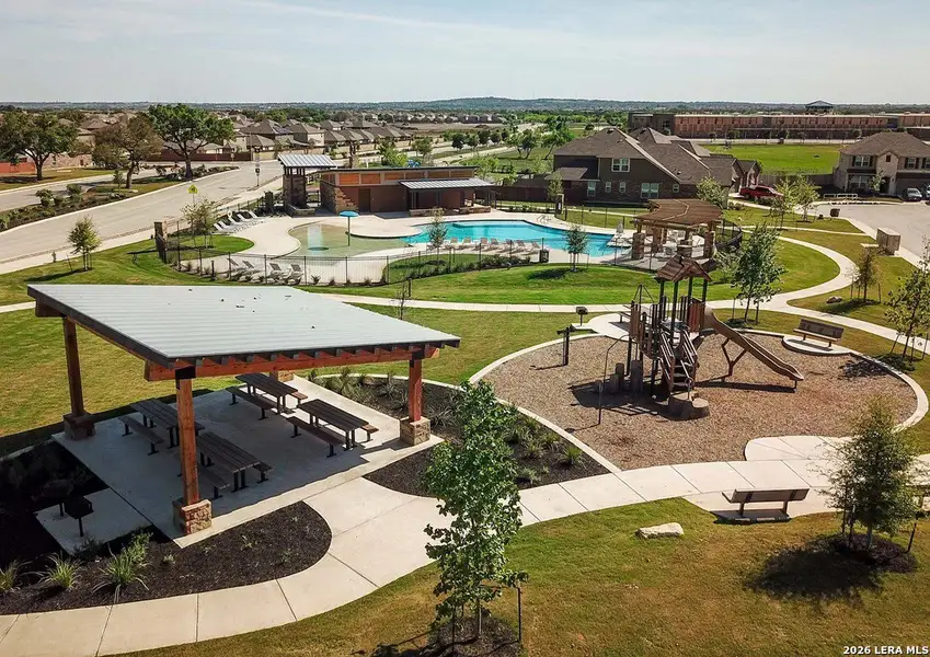 Community amenities in Davis Ranch 60', San Antonio (Image 5).