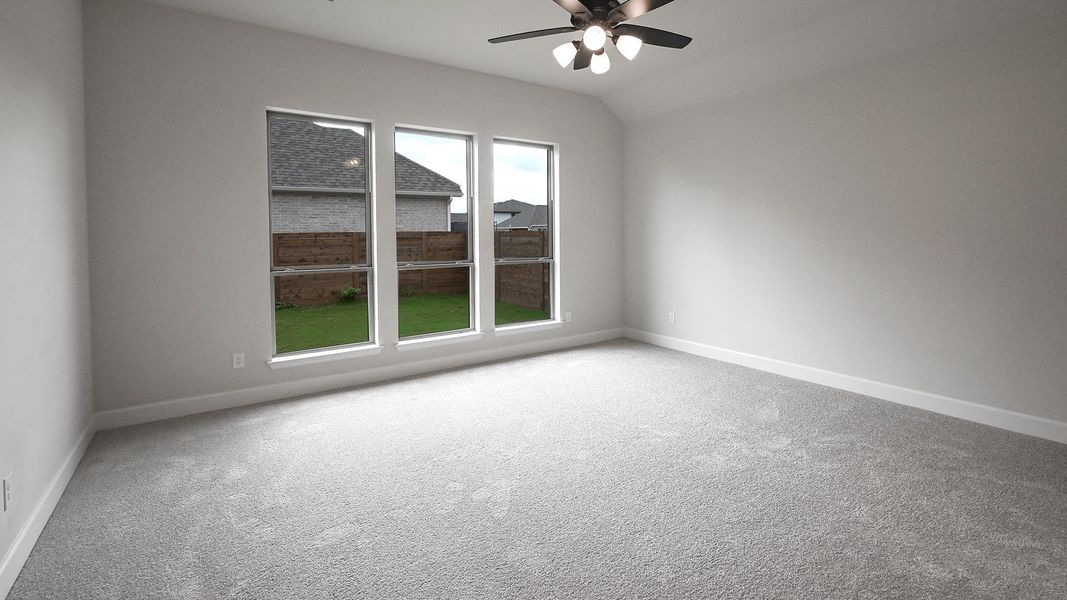 Spacious, unfurnished interior of a new home in Juniper Springs, Lockhart (Image 17).