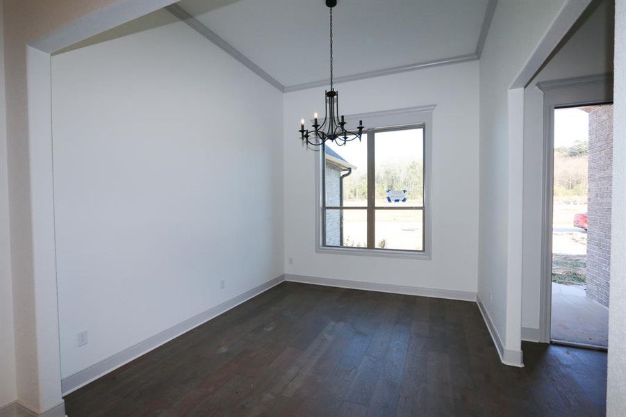 Spacious, unfurnished interior of a new home in , Tyler (Image 16).