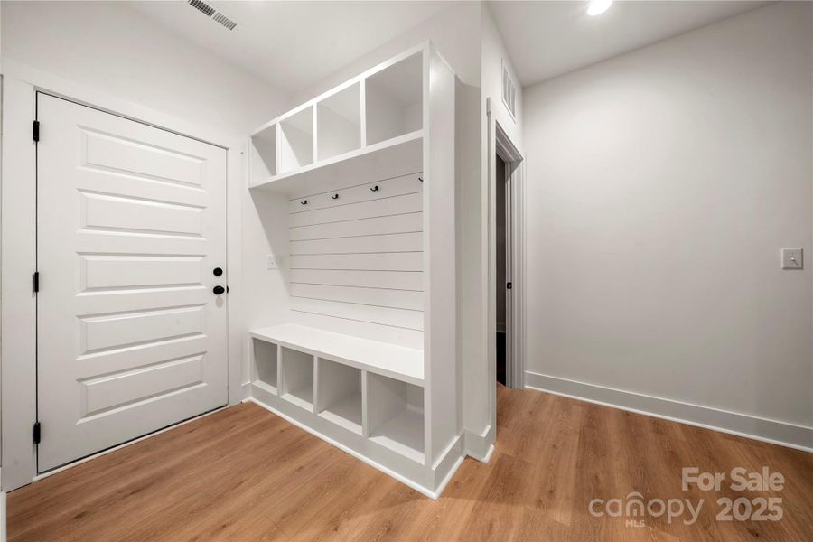 Image 9 of a home in .