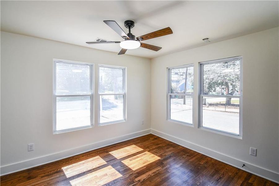 Spacious, unfurnished interior of a new home in , Atlanta (Image 34).