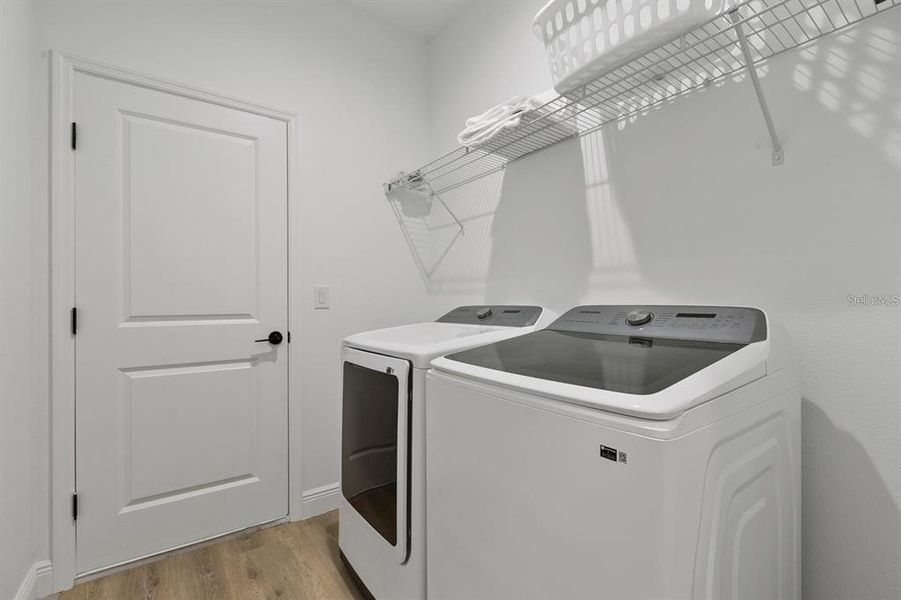Close-up of interior finishes inside a home in , Port Charlotte (Image 16).