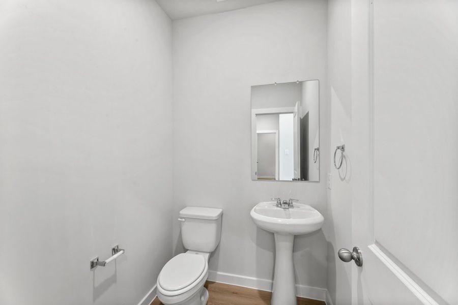 Representative furnished interior of a home built from the Poinseta by Hakes Brothers in Hickory Ridge, Elmendorf (Image 14). Representative furnished interior of a home built from the Poinseta by Hakes Brothers in Hickory Ridge, Elmendorf (Image 14).