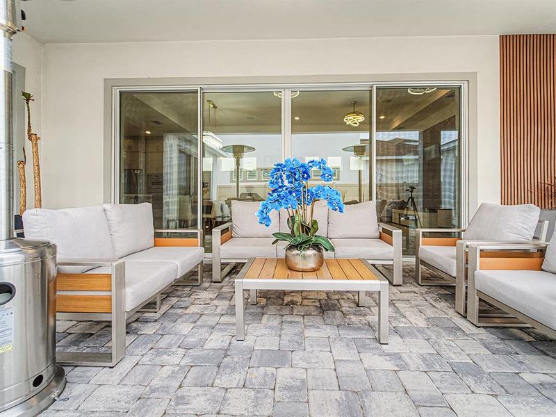 Exterior details and patio area of a home in , San Antonio (Image 25).