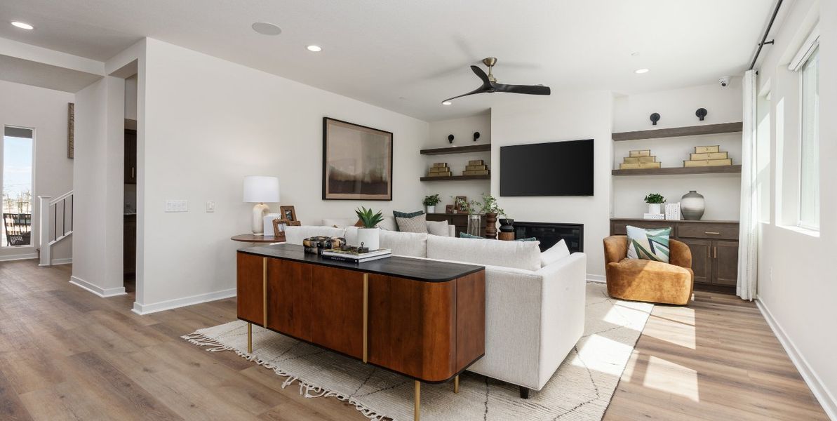 Horizon at Cascade Landing - 1440x724 (37)