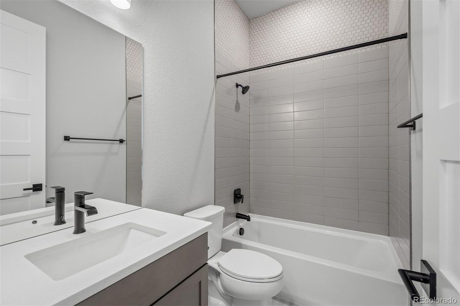 Furnished interior view inside a new home in Cloverleaf – Mountainview Collection, Monument (Image 9).