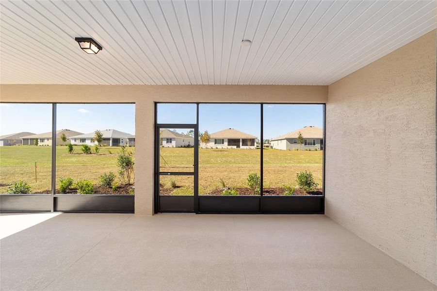 Exterior details and patio area of a home in , Ocala (Image 24). Exterior details and patio area of a home in , Ocala (Image 24).