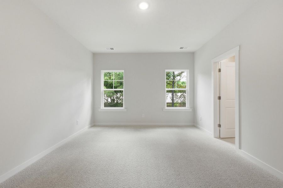 Spacious, unfurnished interior of a new home in Rhetts Cove, Johns Island (Image 21). Spacious, unfurnished interior of a new home in Rhetts Cove, Johns Island (Image 21).