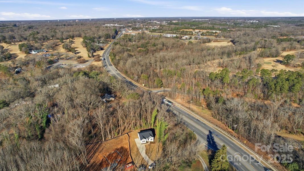 Natural landscape and outdoor views near  in Monroe (Image 31).