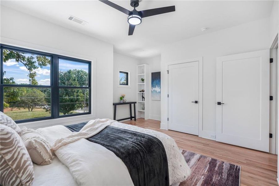 Furnished interior view inside a new home in , Atlanta (Image 11).