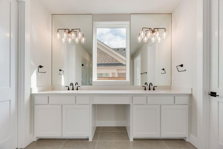 Furnished interior view inside a new home in Lake Forest, McKinney (Image 13). Furnished interior view inside a new home in Lake Forest, McKinney (Image 13).