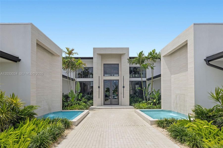 Exterior details and patio area of a home in , Davie (Image 27). Exterior details and patio area of a home in , Davie (Image 27).