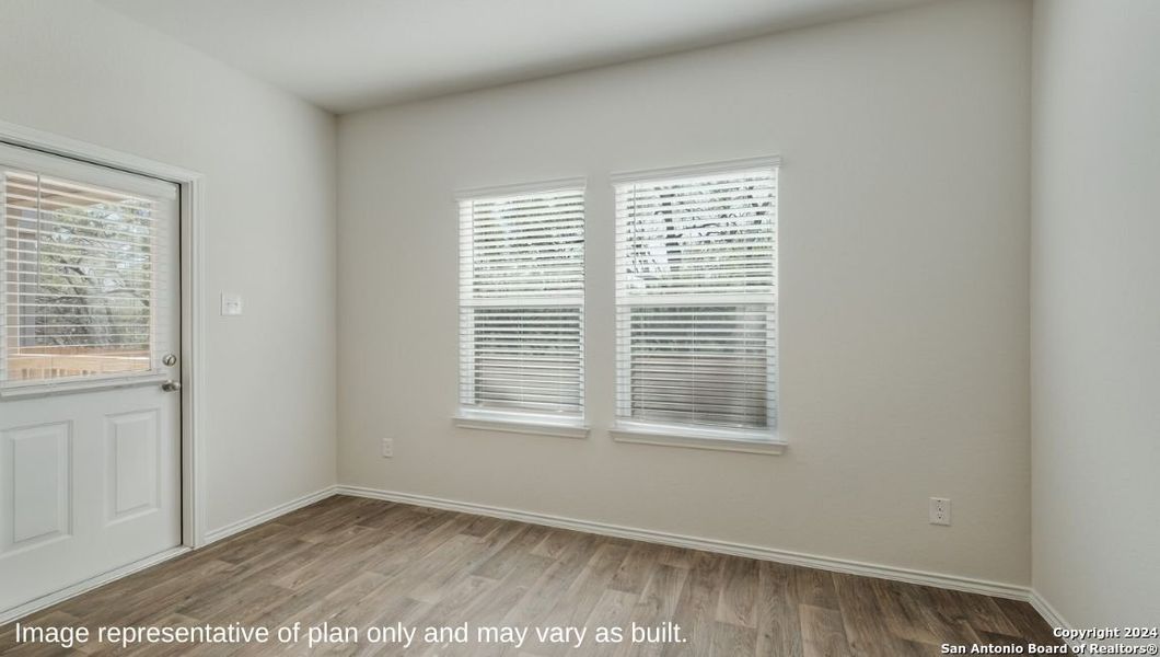Spacious, unfurnished interior of a new home in Langdon, San Antonio (Image 14).
