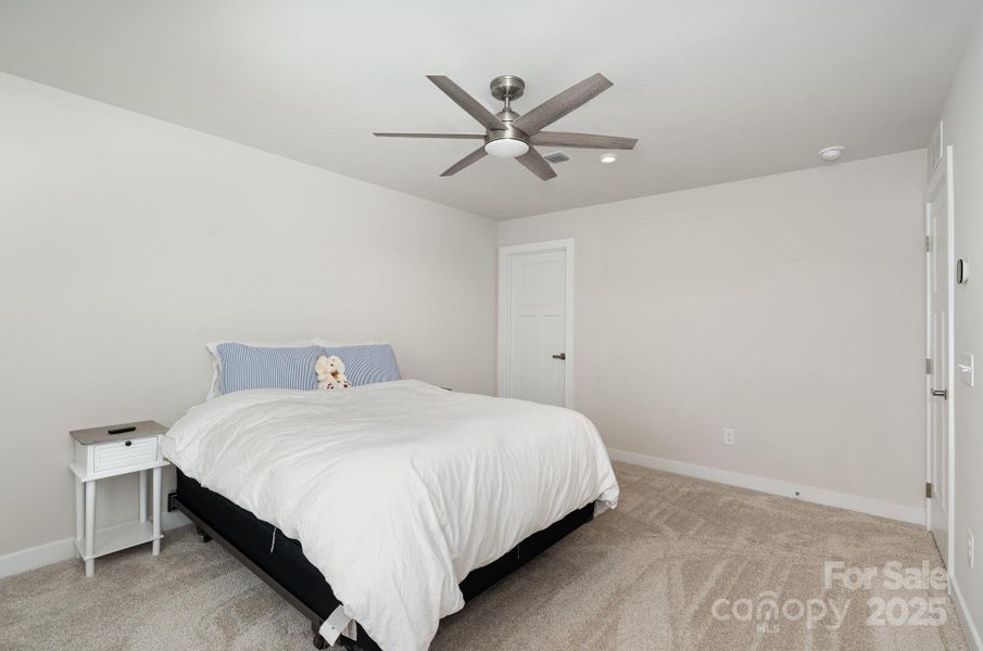 Furnished interior view inside a new home in , Monroe (Image 24).