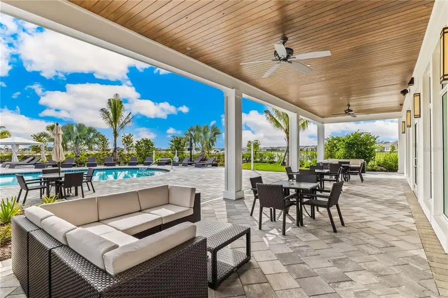 Exterior details and patio area of a home in , Port Charlotte (Image 3).
