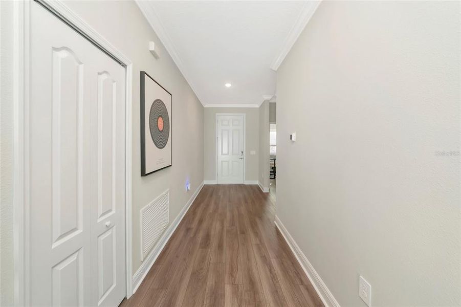 Spacious, unfurnished interior of a new home in , Bradenton (Image 21).